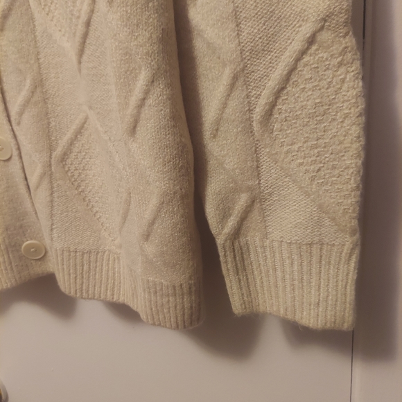 NWT NONIB Cable Button Cardigan Ivory Beige size L - Picture 7 of 9